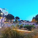 Hotel Garisenda Sul Lungomare Riccione B&Brunch 3*
