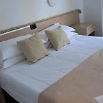 Hotel Garisenda Sul Lungomare Riccione B&Brunch Hotel 3*