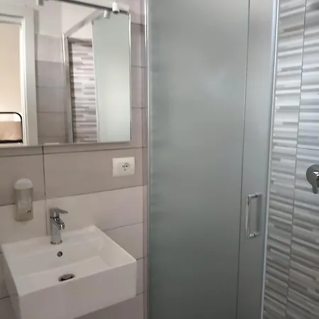 Garisenda - In Centro A - Hotell