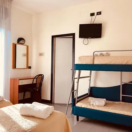 Garisenda - In Centro A - Hotell Riccione