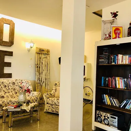 Garisenda - In Centro A - Hotell