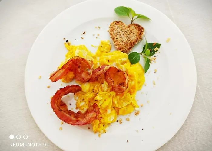 Hotel Garisenda Sul Lungomare Riccione B&Brunch فندق