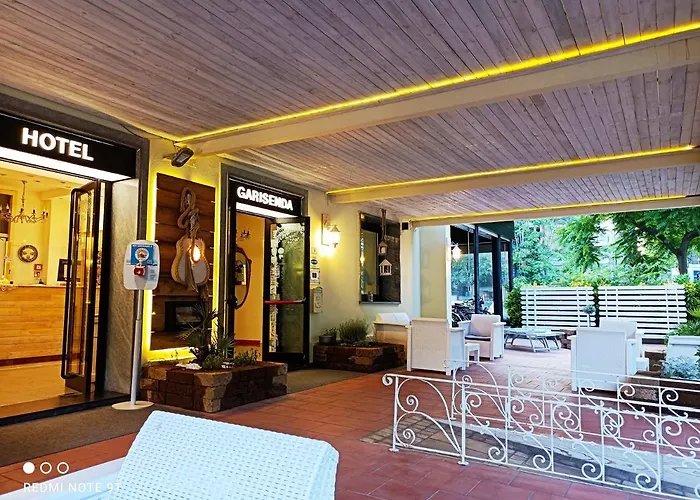 Hotel Garisenda Sul Lungomare Riccione B&Brunch ريتشيوني