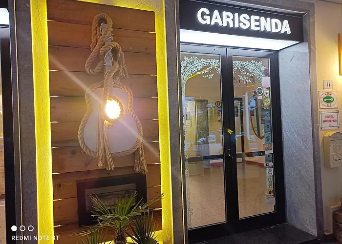 Hotel Garisenda Sul Lungomare Riccione B&Brunch 3*