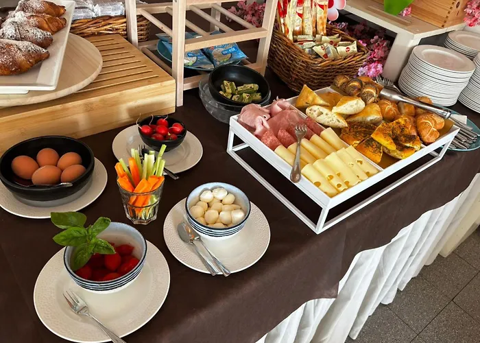 فندق Hotel Garisenda Sul Lungomare Riccione B&Brunch ريتشيوني