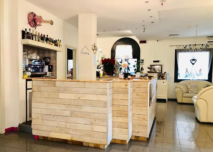 فندق Hotel Garisenda Sul Lungomare Riccione B&Brunch ريتشيوني