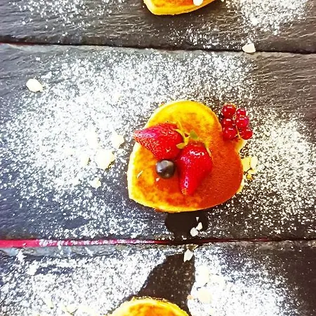 Garisenda - In Centro A - Ξενοδοχείο 3*