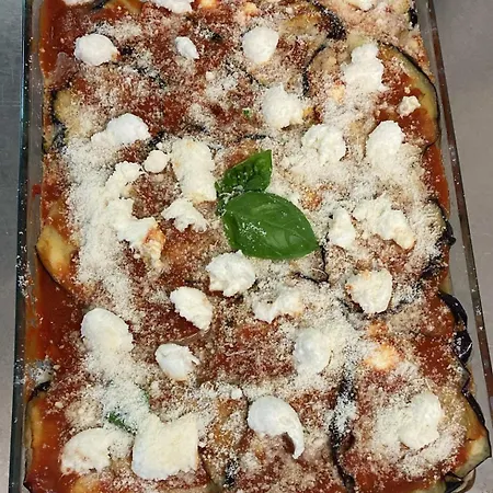 Garisenda - In Centro A - 3*