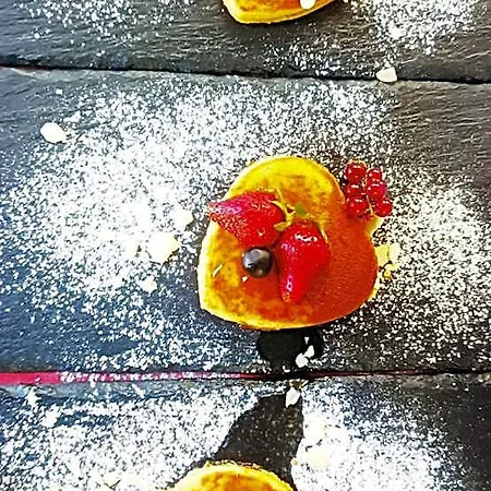 Отель Garisenda Sul Lungomare B&brunch Риччоне