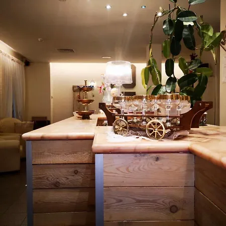 Garisenda - In Centro A - Hotel Riccione