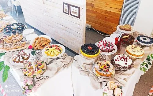 Garisenda - In Centro A - 3* ריצ'יונה