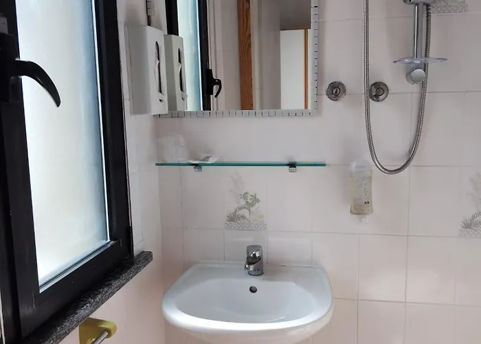 Hotel Garisenda - In Centro A - 3*