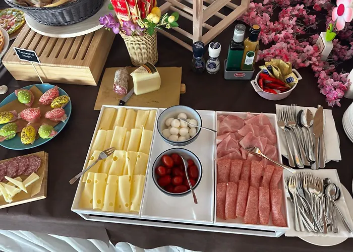 Hotel Garisenda Sul Lungomare Riccione B&Brunch 3*